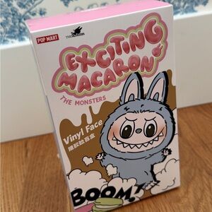 Exciting Macaron Vinyl Face Figure